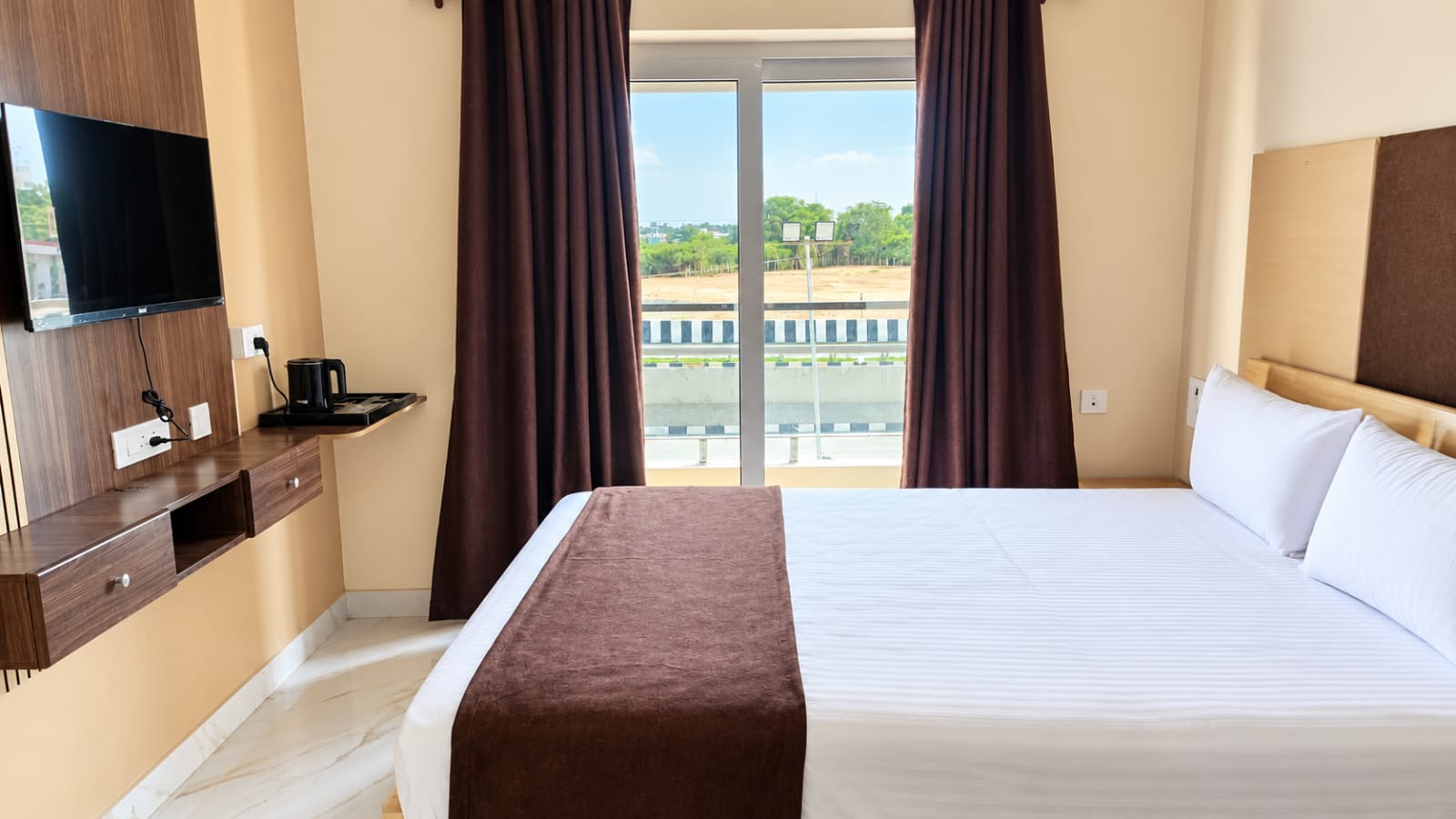 Private Balcony Rooms - RR Residency